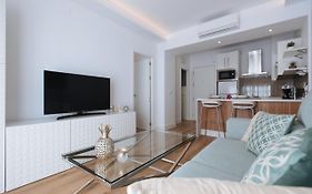 Azahares Suite Apartment